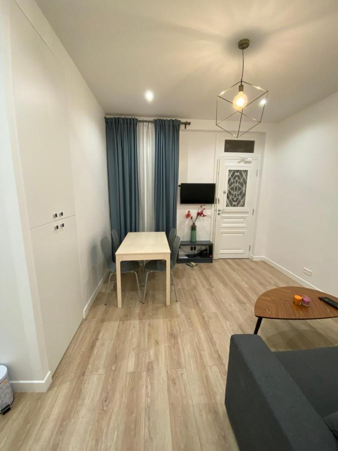 Alex'S House Apartment ปารีส ภายนอก รูปภาพ